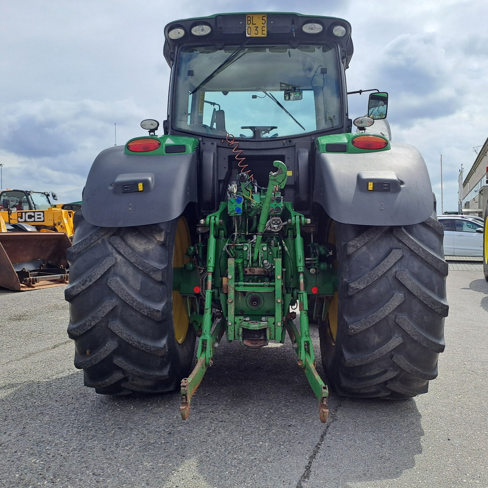 JOHN DEERE 6210R - 장궤형 트랙터 : 사진 4 JOHN DEERE 6210R - 장궤형 트랙터 : 사진 4