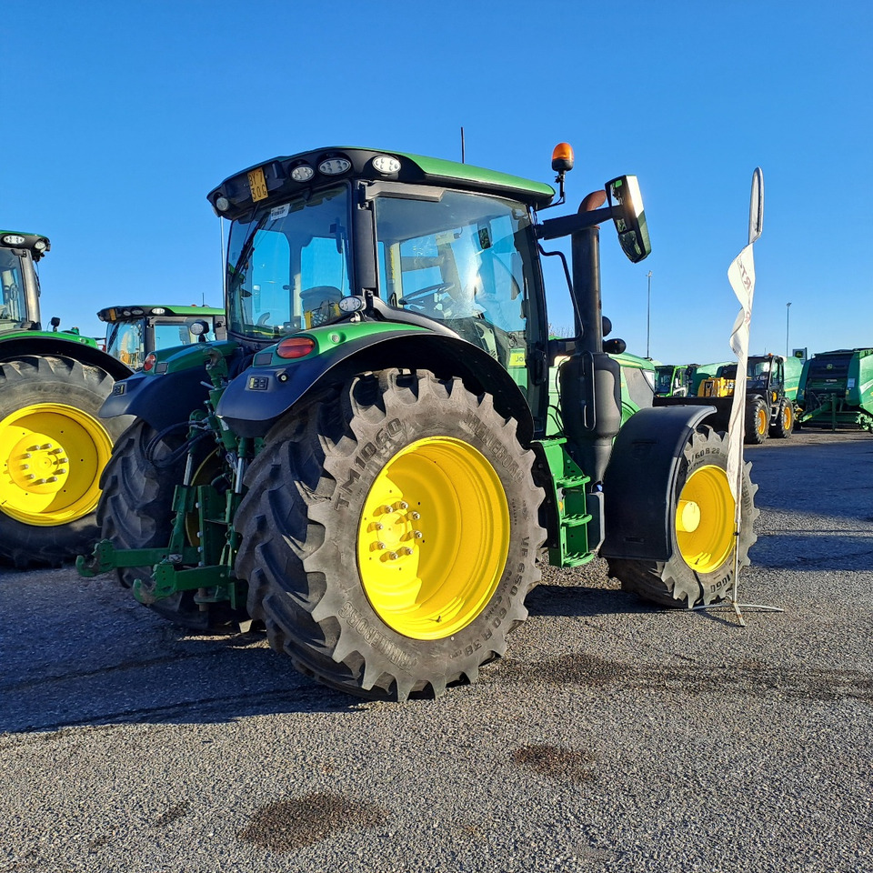JOHN DEERE 6R 150 - 장궤형 트랙터 : 사진 4 JOHN DEERE 6R 150 - 장궤형 트랙터 : 사진 4