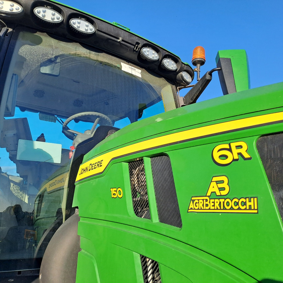JOHN DEERE 6R 150 - 장궤형 트랙터 : 사진 2 JOHN DEERE 6R 150 - 장궤형 트랙터 : 사진 2