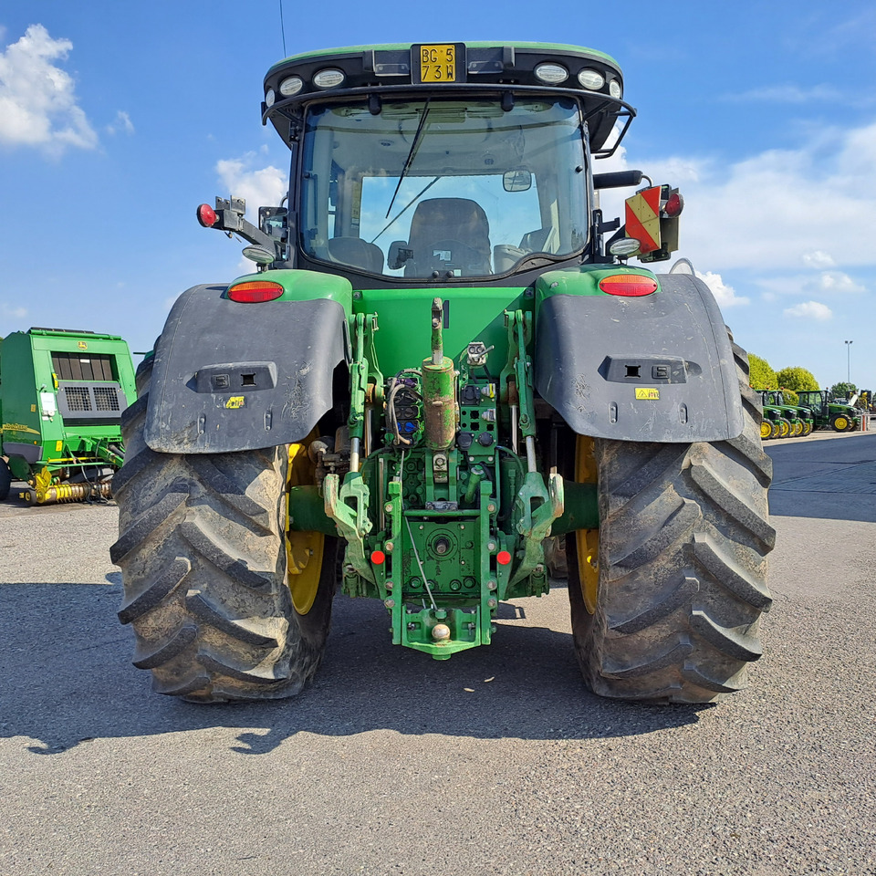 JOHN DEERE 7310R - 장궤형 트랙터 : 사진 4 JOHN DEERE 7310R - 장궤형 트랙터 : 사진 4