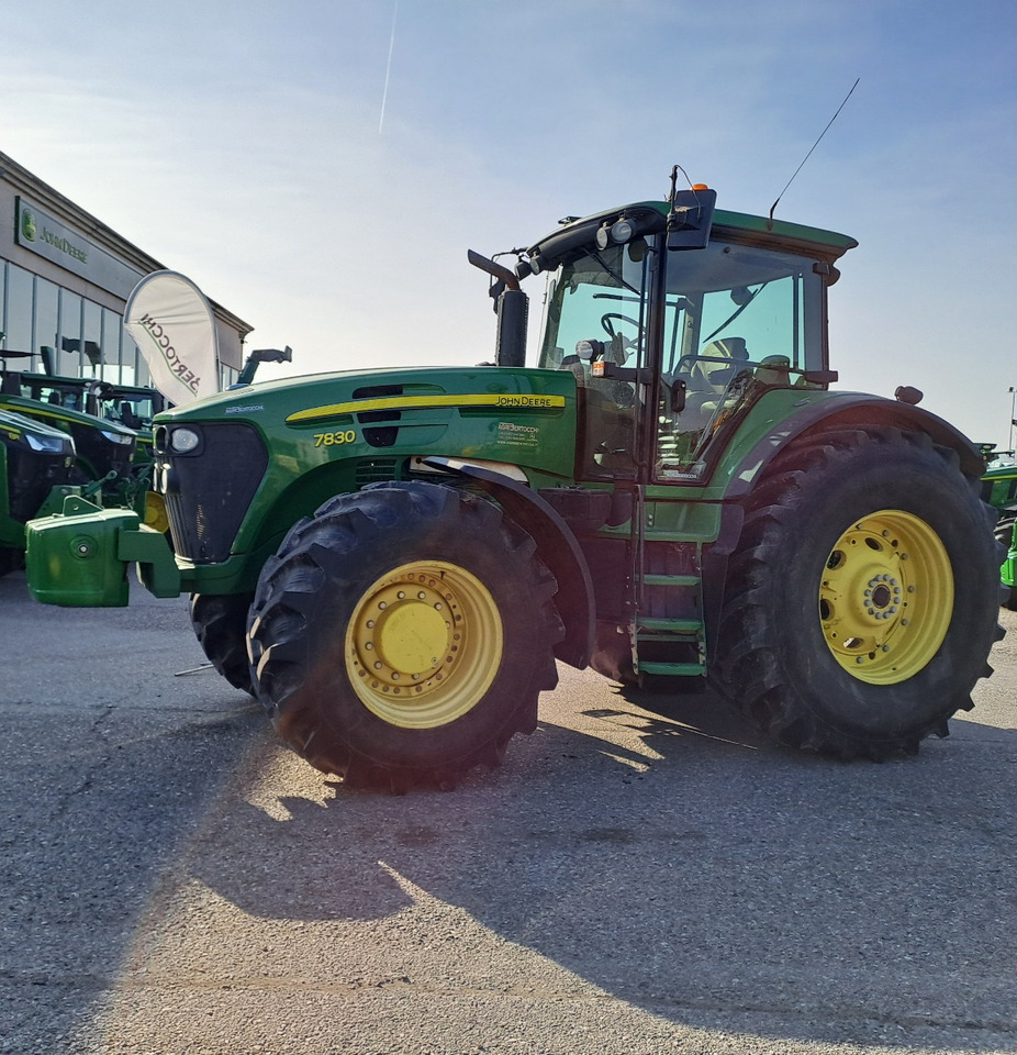 JOHN DEERE 7830 - 장궤형 트랙터 : 사진 1 JOHN DEERE 7830 - 장궤형 트랙터 : 사진 1