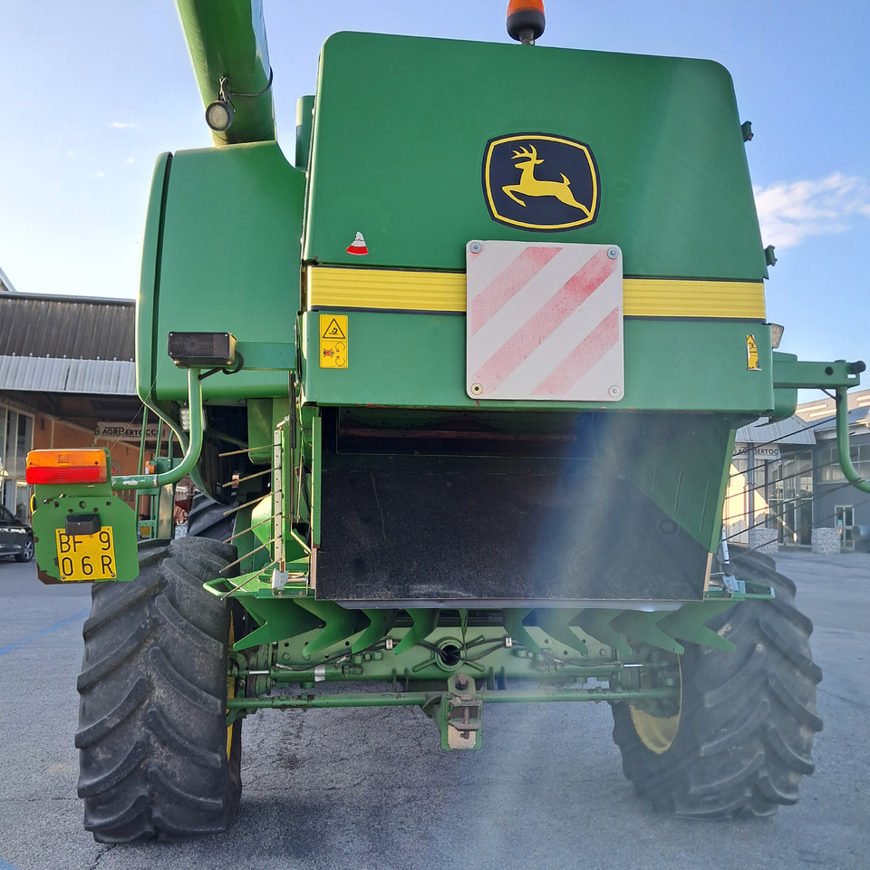 JOHN DEERE C670 - 목초수확기 : 사진 4 JOHN DEERE C670 - 목초수확기 : 사진 4