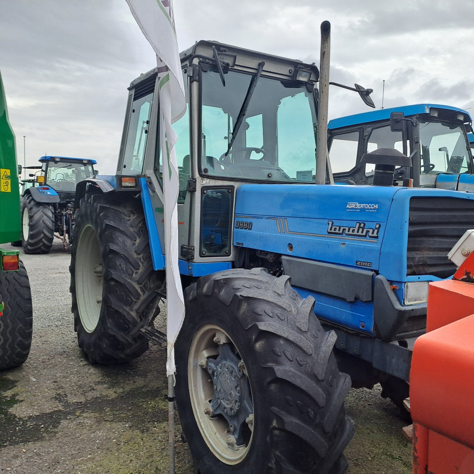 LANDINI 9880 - 장궤형 트랙터 : 사진 5 LANDINI 9880 - 장궤형 트랙터 : 사진 5