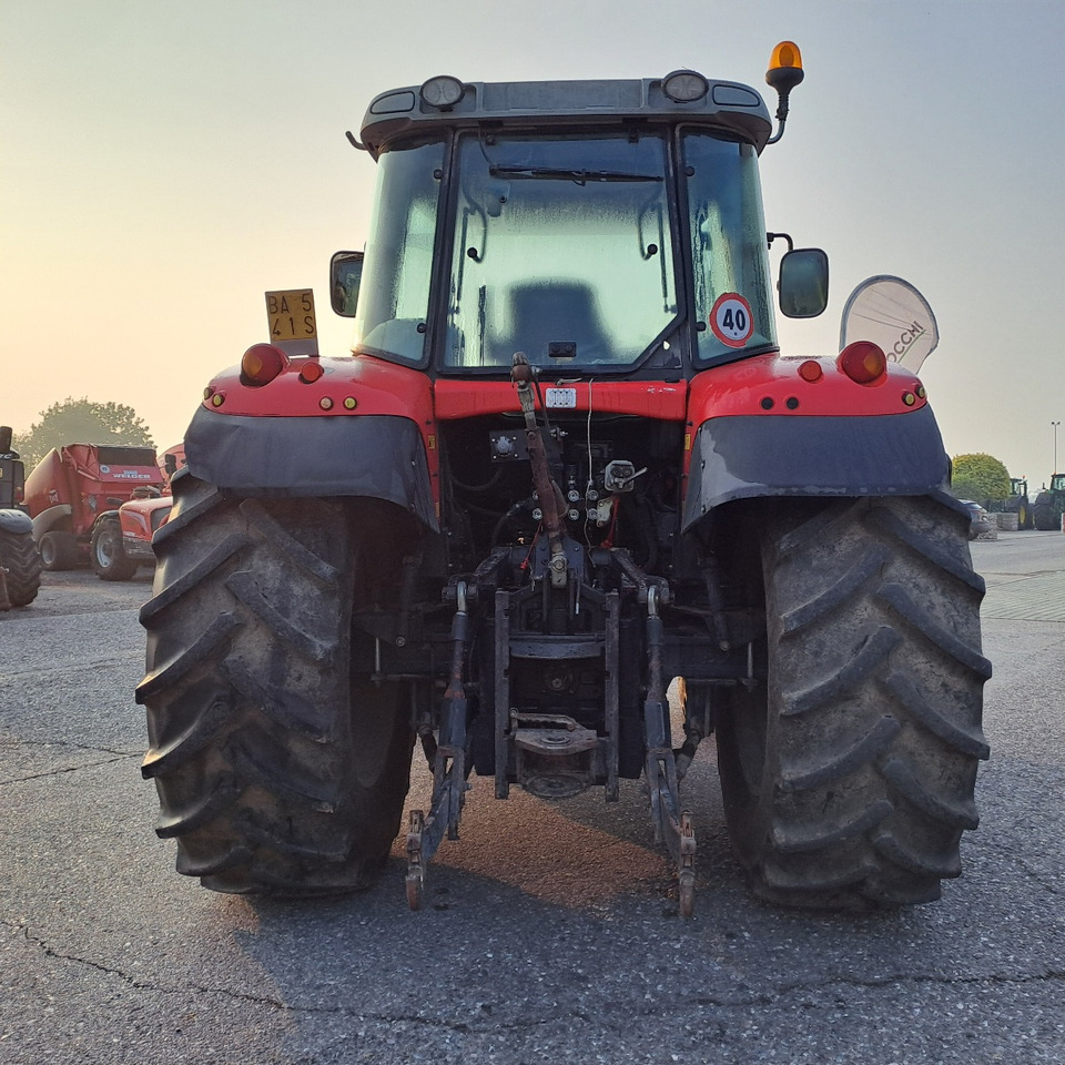 MASSEY FERGUSON 6465 DYNA 6 - 장궤형 트랙터 : 사진 5 MASSEY FERGUSON 6465 DYNA 6 - 장궤형 트랙터 : 사진 5