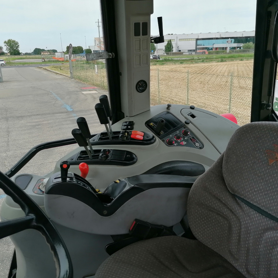 장궤형 트랙터 MASSEY FERGUSON : 사진 8