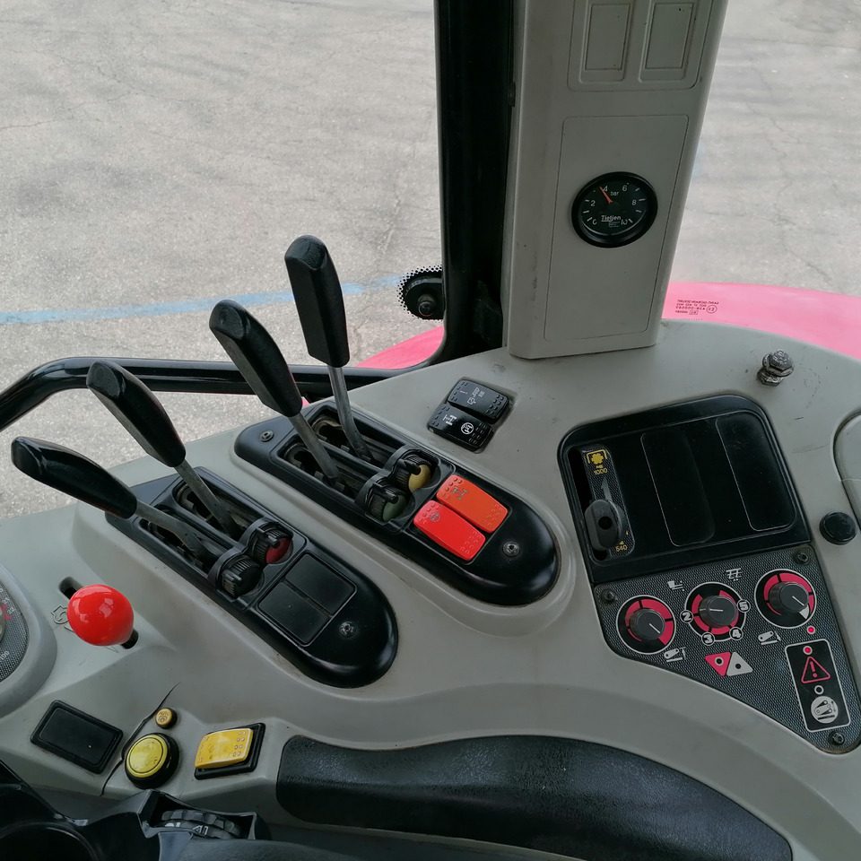 장궤형 트랙터 MASSEY FERGUSON : 사진 9