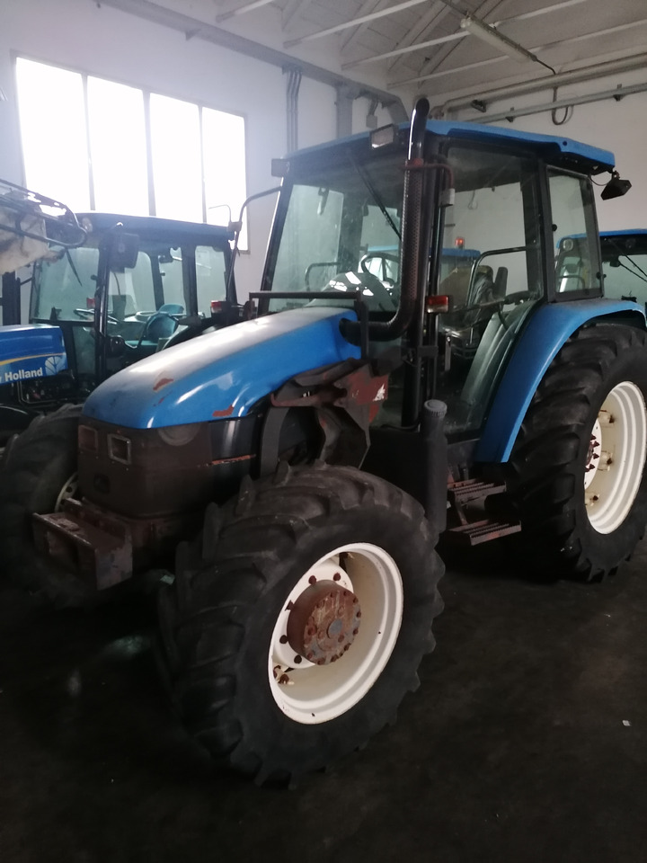 NEW HOLLAND TL 90 - 장궤형 트랙터 : 사진 1 NEW HOLLAND TL 90 - 장궤형 트랙터 : 사진 1