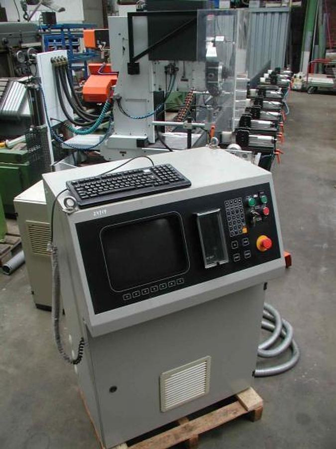 CNC-Stab-Bearbeitungszentrum ELU - 머시닝 센터 : 사진 1 CNC-Stab-Bearbeitungszentrum ELU - 머시닝 센터 : 사진 1