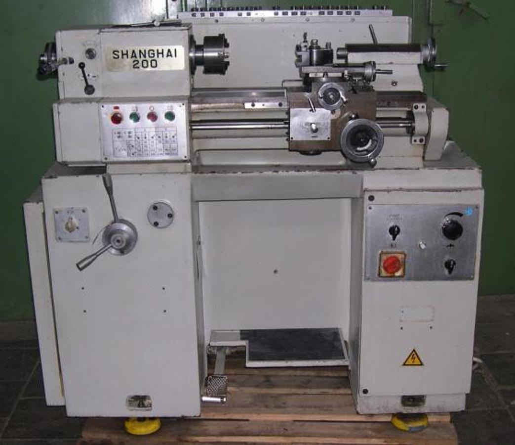 Leit- u. Zugspindeldrehmaschine CORTINI 200 - 금속용 선반 : 사진 1 Leit- u. Zugspindeldrehmaschine CORTINI 200 - 금속용 선반 : 사진 1