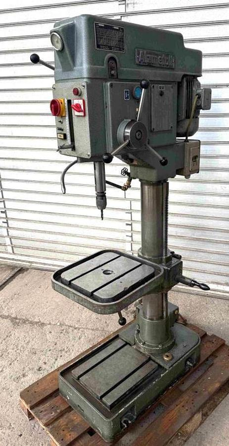 Säulenbohrmaschine ALZMETALL - 벤치 드릴 : 사진 1 Säulenbohrmaschine ALZMETALL - 벤치 드릴 : 사진 1