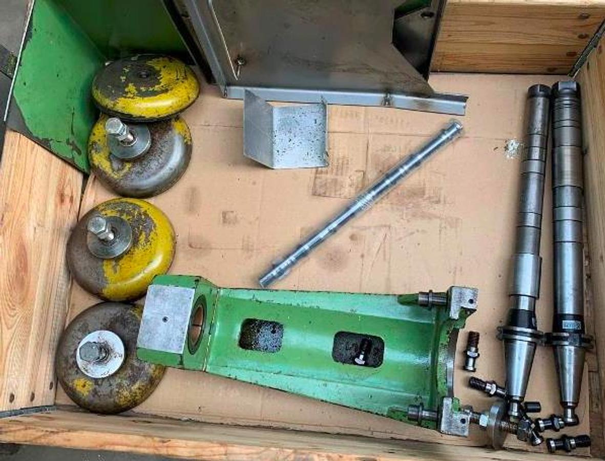 Werkzeugfräsmaschine KUNZMANN - 밀링 머신 : 사진 4 Werkzeugfräsmaschine KUNZMANN - 밀링 머신 : 사진 4