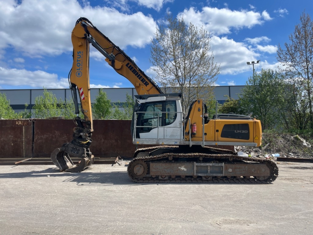 Liebherr LH 30 C Litronic  - 폐기물/ 산업 처리기 : 사진 1 Liebherr LH 30 C Litronic  - 폐기물/ 산업 처리기 : 사진 1