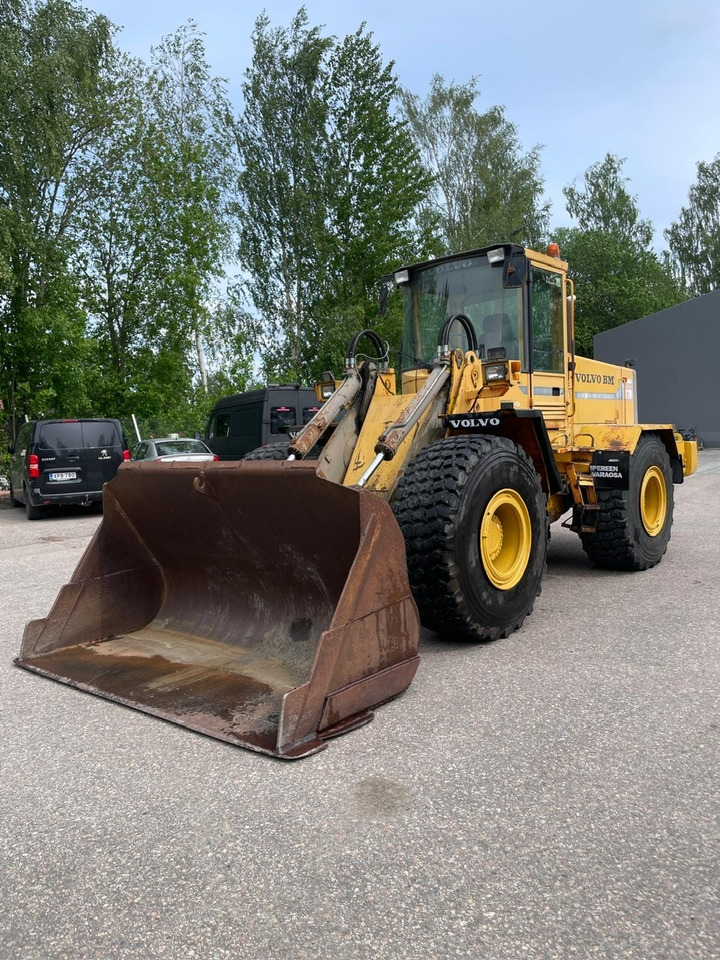 Volvo L120B - 휠 로더 : 사진 2 Volvo L120B - 휠 로더 : 사진 2