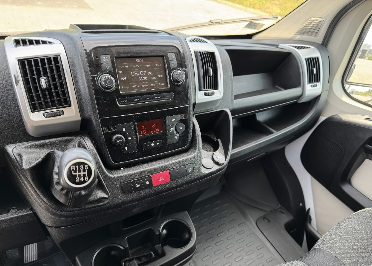 Fiat Ducato L4H3 MAXI 2.3 180KM Rok 2019 LED KAMERA Bezwypadkowy Salon PL - 패널 밴 : 사진 5 Fiat Ducato L4H3 MAXI 2.3 180KM Rok 2019 LED KAMERA Bezwypadkowy Salon PL - 패널 밴 : 사진 5