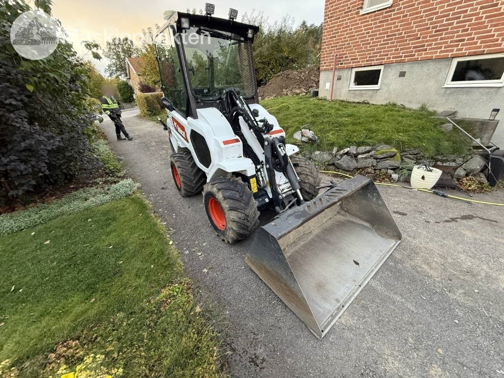 Bobcat L 28 Hjullastare + Släp  - 휠 로더 : 사진 3 Bobcat L 28 Hjullastare + Släp  - 휠 로더 : 사진 3