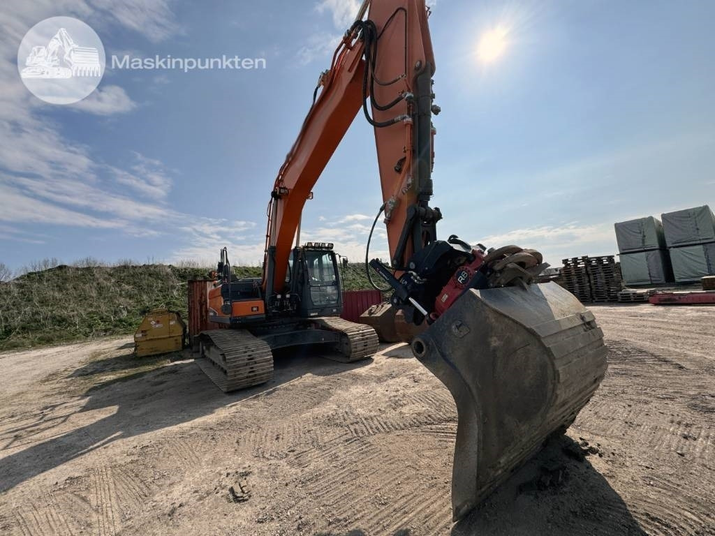 Doosan DX 255 LC-5 - 크롤러 굴삭기 : 사진 1 Doosan DX 255 LC-5 - 크롤러 굴삭기 : 사진 1