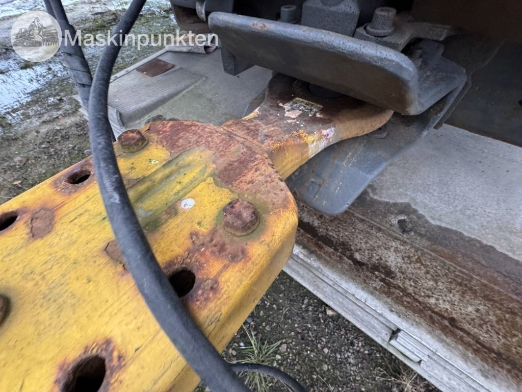 Ekeri L4 - 밀폐형 박스 트레일러 : 사진 5 Ekeri L4 - 밀폐형 박스 트레일러 : 사진 5