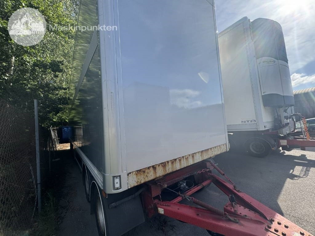 Ekeri L5 - 밀폐형 박스 트레일러 : 사진 5 Ekeri L5 - 밀폐형 박스 트레일러 : 사진 5