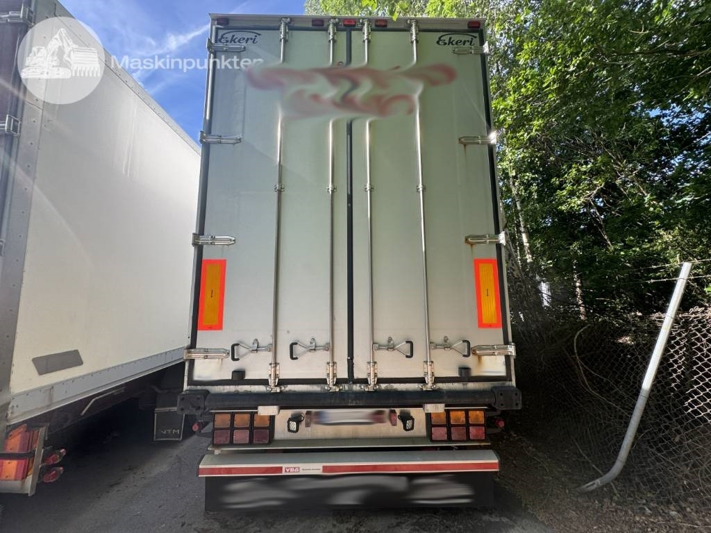 Ekeri L5 - 밀폐형 박스 트레일러 : 사진 3 Ekeri L5 - 밀폐형 박스 트레일러 : 사진 3