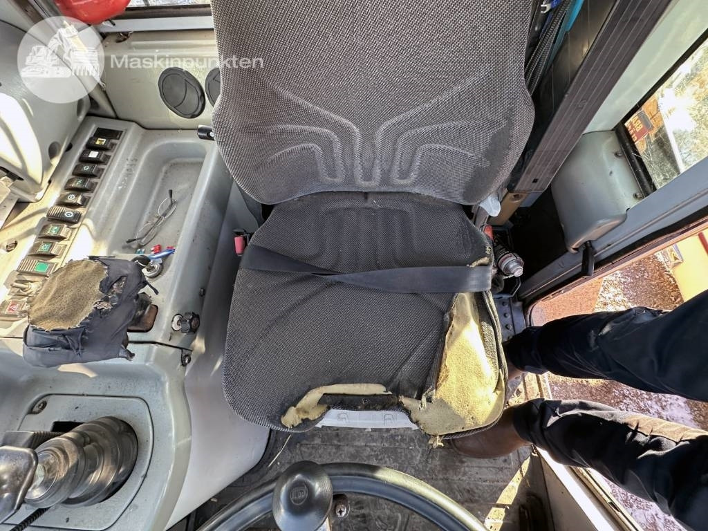 리스 Hyundai HL 730 TM-7  Hyundai HL 730 TM-7 : 사진 16