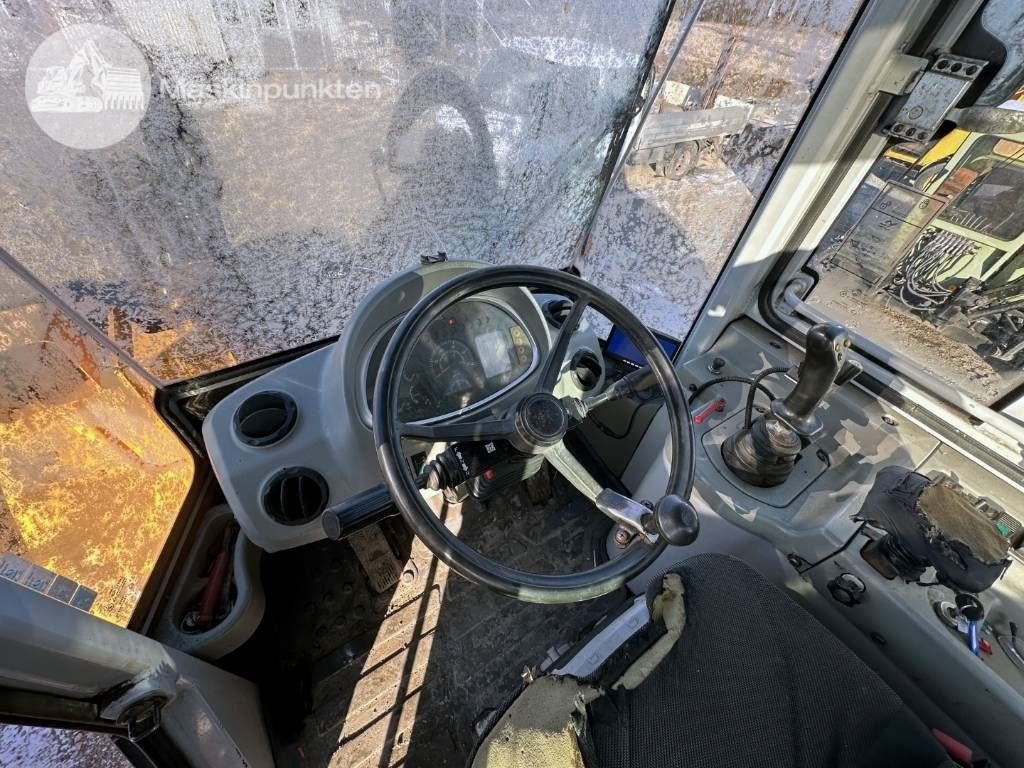 리스 Hyundai HL 730 TM-7  Hyundai HL 730 TM-7 : 사진 15