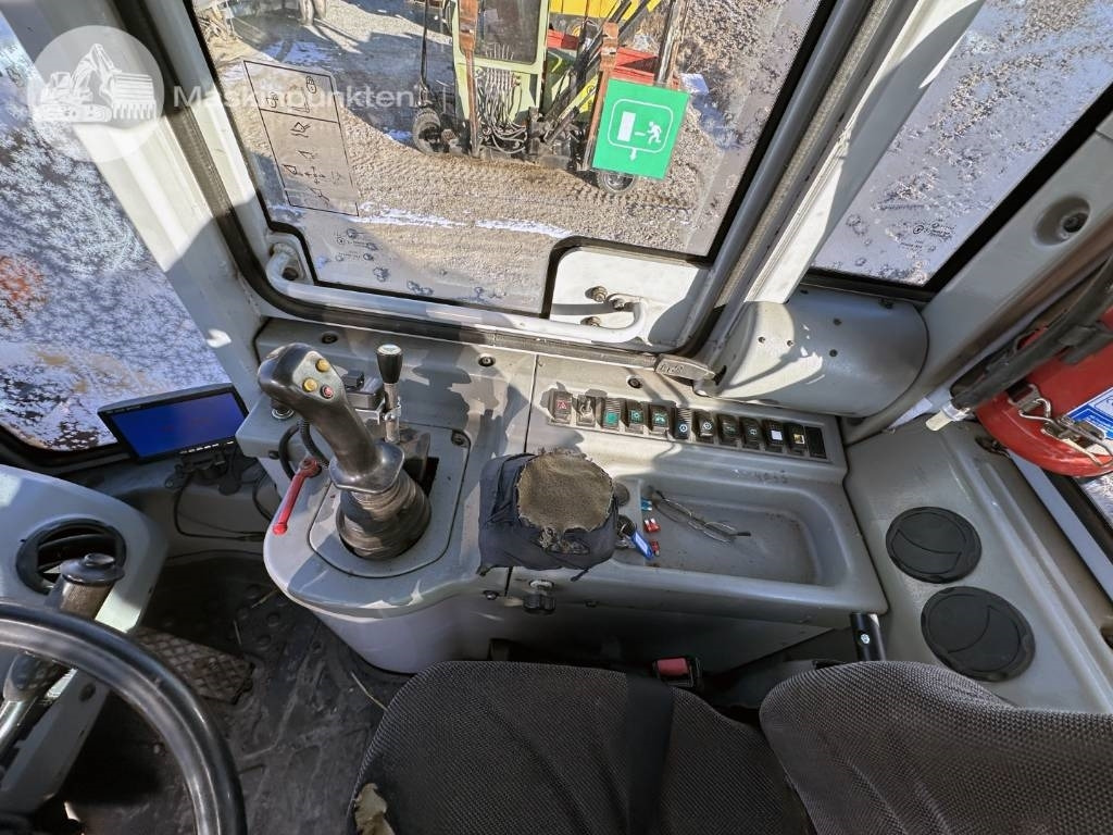 리스 Hyundai HL 730 TM-7  Hyundai HL 730 TM-7 : 사진 18