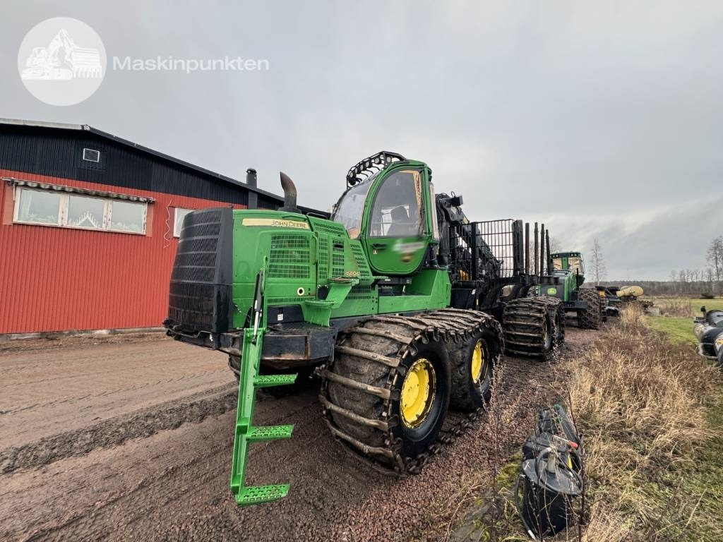 John Deere 1910 G - 포워더 : 사진 1 John Deere 1910 G - 포워더 : 사진 1