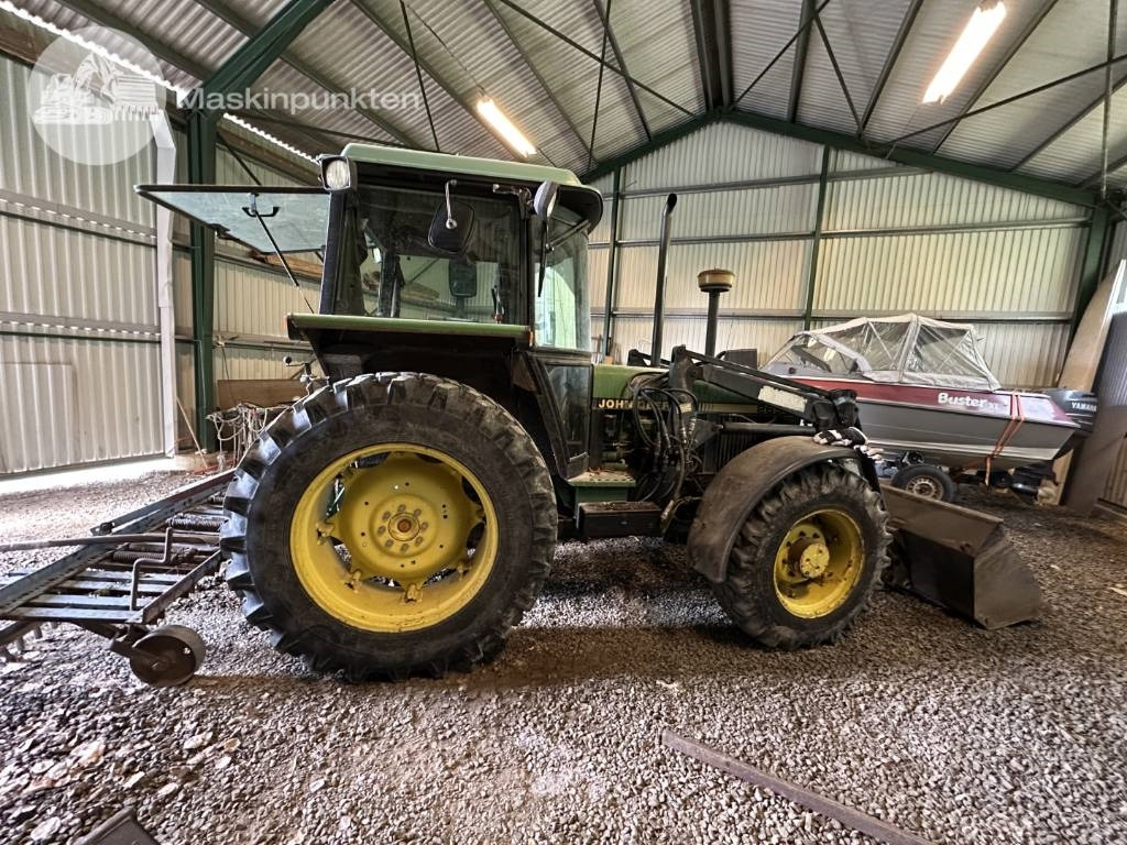 John Deere 2650 - 장궤형 트랙터 : 사진 5 John Deere 2650 - 장궤형 트랙터 : 사진 5