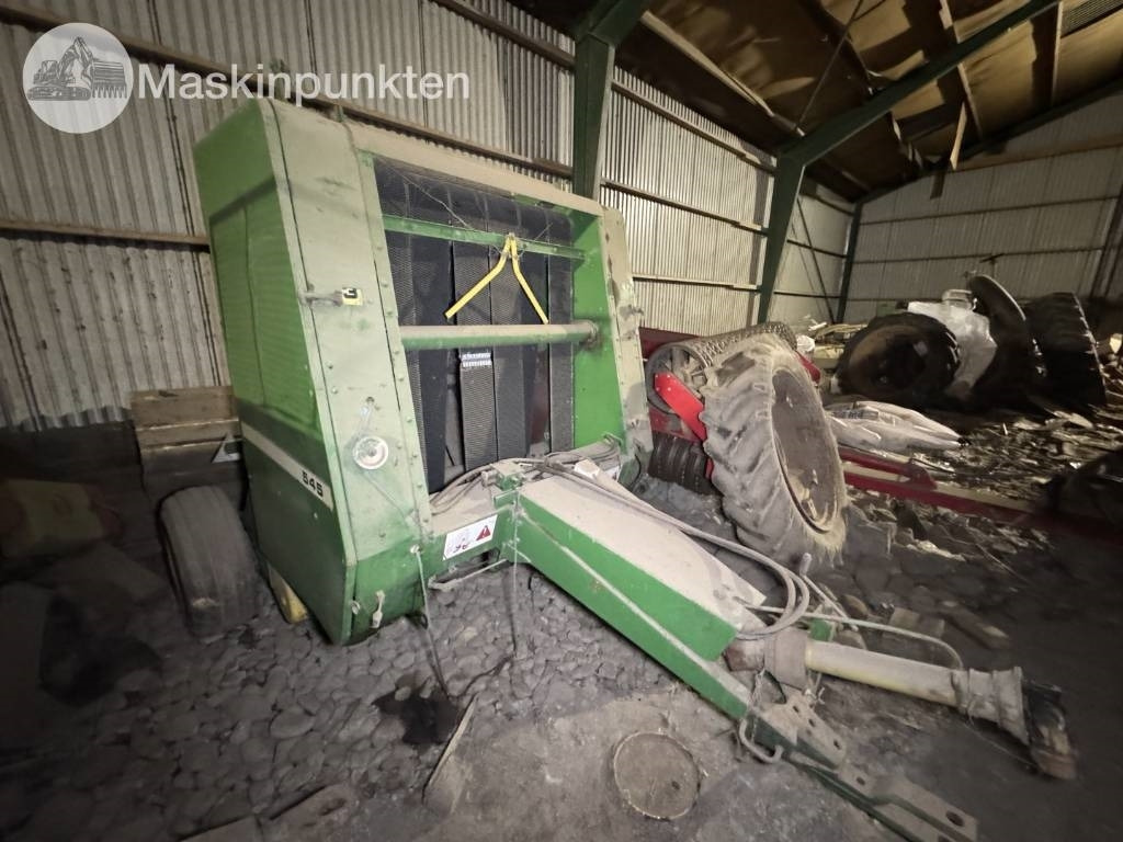 John Deere 545 - 원형 베일러 : 사진 3 John Deere 545 - 원형 베일러 : 사진 3