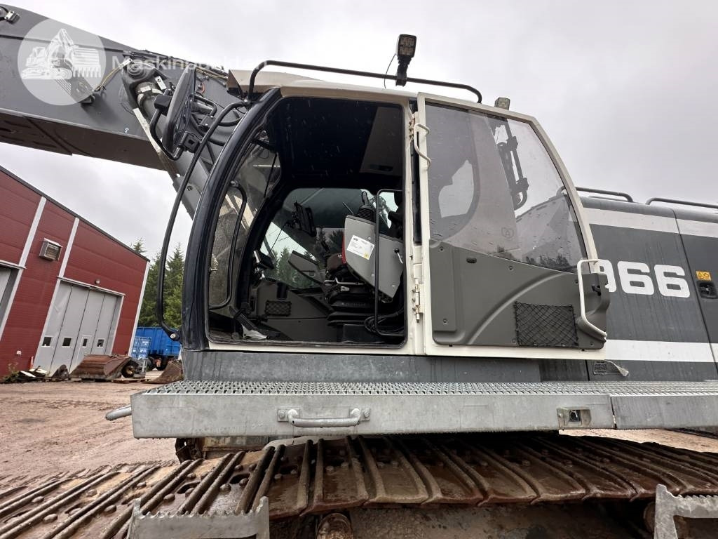 크롤러 굴삭기 Liebherr R 966 HD : 사진 11