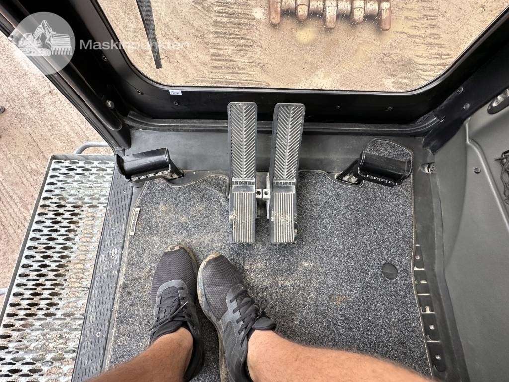 크롤러 굴삭기 Liebherr R 966 HD : 사진 20