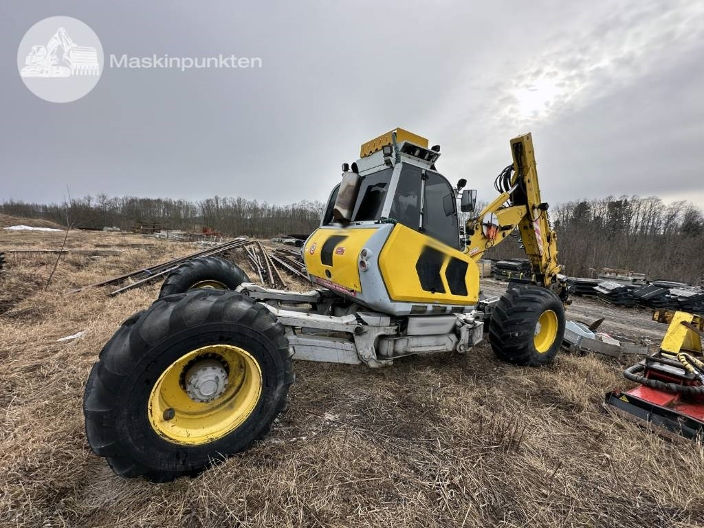 Menzi Muck A 91 4x4 P - 스파이더 굴착기 : 사진 2 Menzi Muck A 91 4x4 P - 스파이더 굴착기 : 사진 2