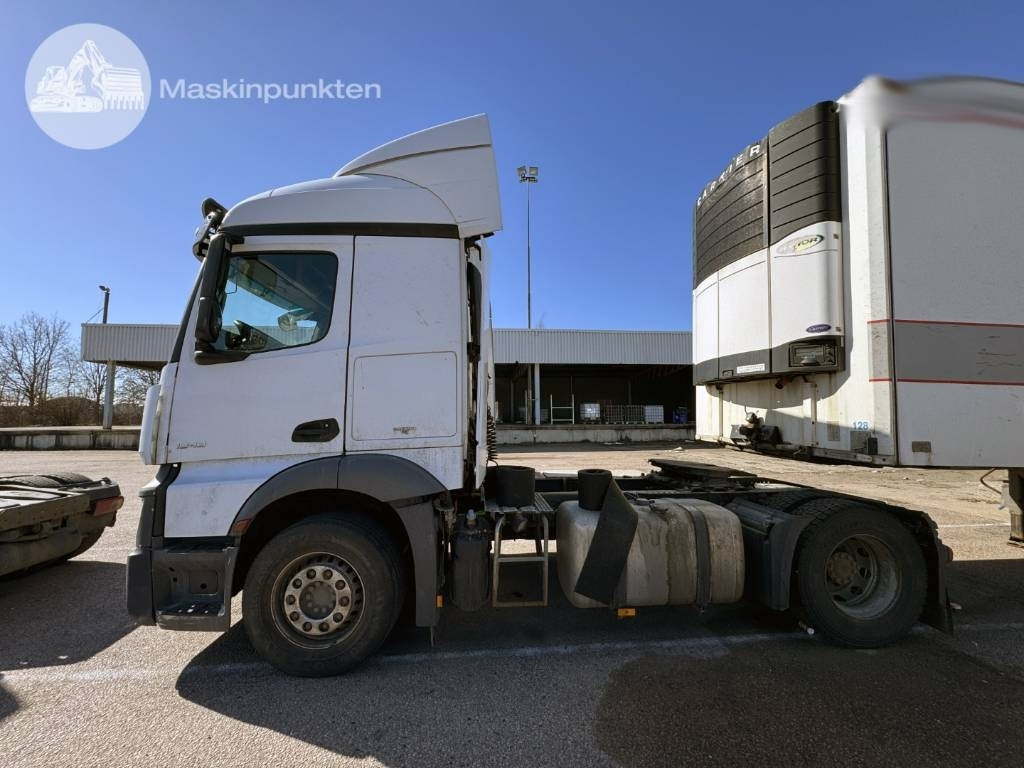 Mercedes-Benz Actros 1843 - 트랙터 유닛 : 사진 4 Mercedes-Benz Actros 1843 - 트랙터 유닛 : 사진 4