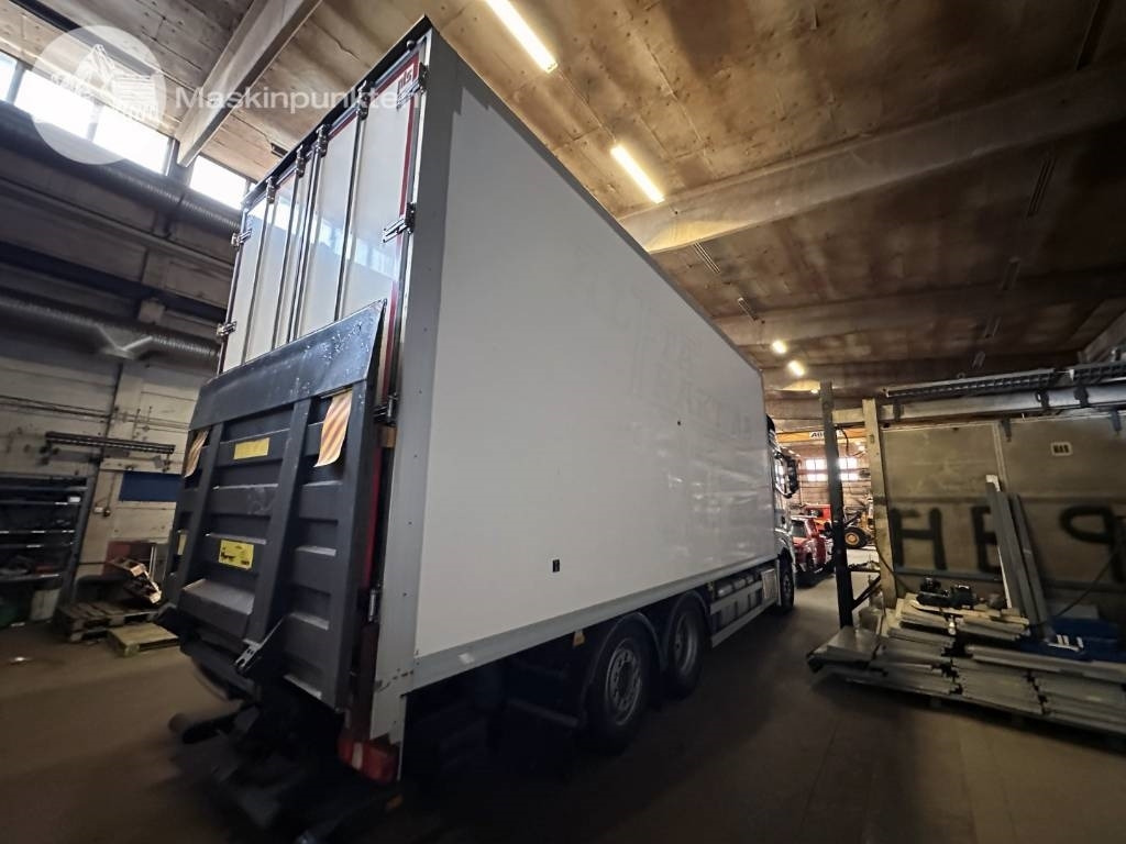 Mercedes-Benz Actros 2545 - 박스 트럭 : 사진 4 Mercedes-Benz Actros 2545 - 박스 트럭 : 사진 4