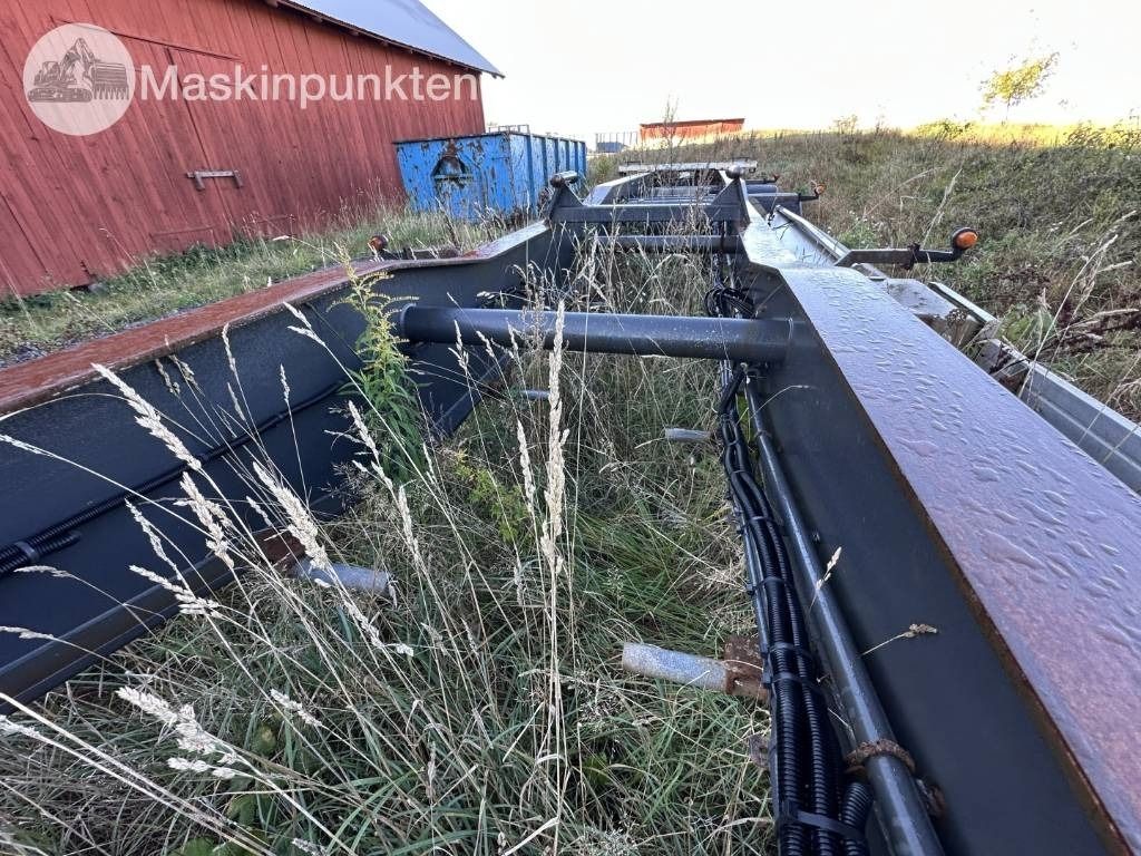 Mjölbysläpet SFL4-12,5-3 - 롤오프/ 스킵 트레일러 : 사진 4 Mjölbysläpet SFL4-12,5-3 - 롤오프/ 스킵 트레일러 : 사진 4