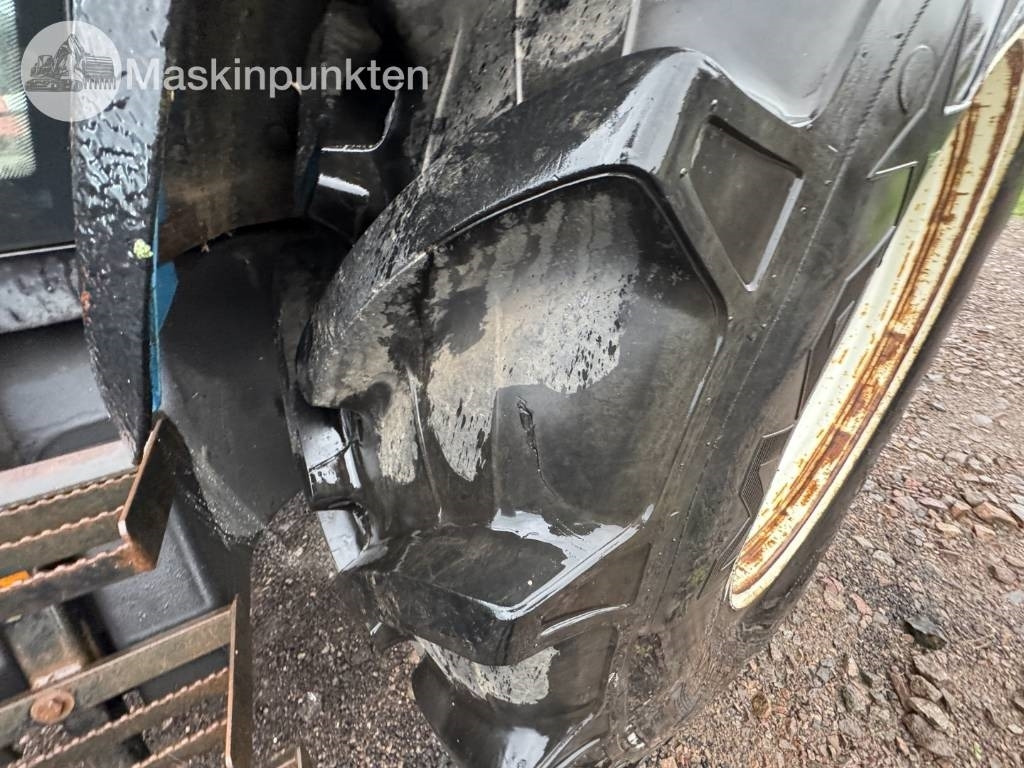 New Holland 8560 - 장궤형 트랙터 : 사진 4 New Holland 8560 - 장궤형 트랙터 : 사진 4