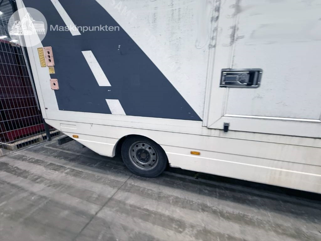 박스 밴 Renault Master 150 DCI : 사진 31