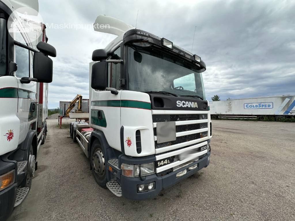 Scania R 124 LB - 컨테이너 운반 장치/ 스와프 보디 트럭 : 사진 2 Scania R 124 LB - 컨테이너 운반 장치/ 스와프 보디 트럭 : 사진 2