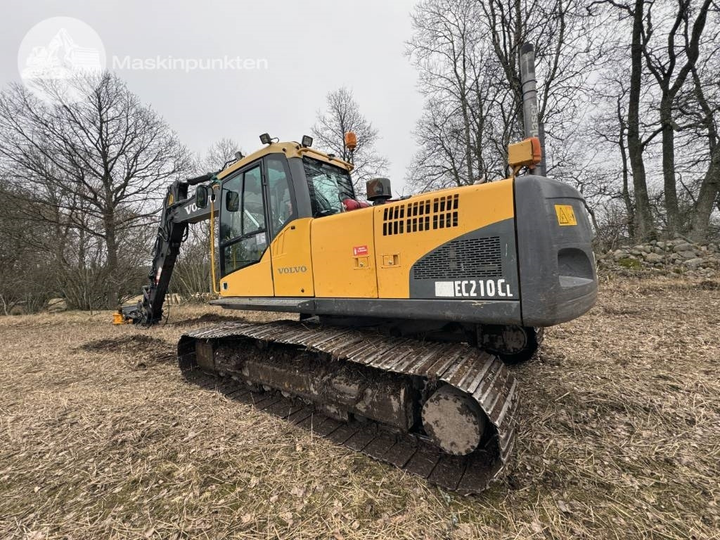 Volvo EC 210 C L - 크롤러 굴삭기 : 사진 2 Volvo EC 210 C L - 크롤러 굴삭기 : 사진 2