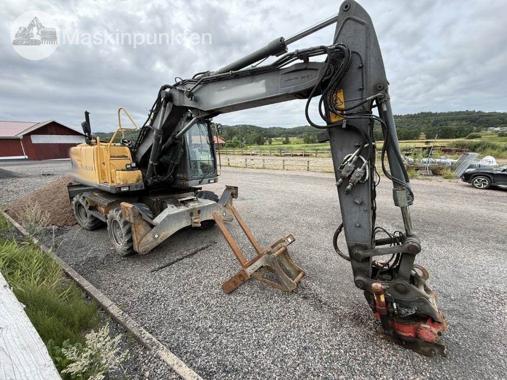 Volvo EW 140 C - 휠 굴삭기 : 사진 3 Volvo EW 140 C - 휠 굴삭기 : 사진 3