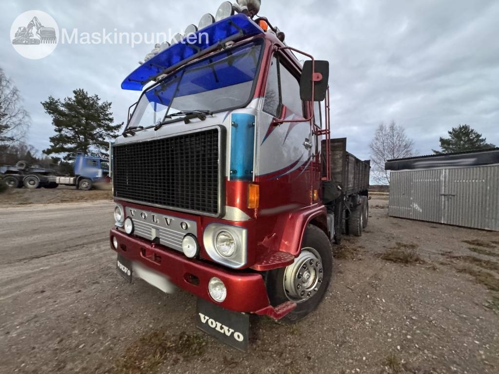 Volvo F 89-42  - 덤프트럭 : 사진 1 Volvo F 89-42  - 덤프트럭 : 사진 1