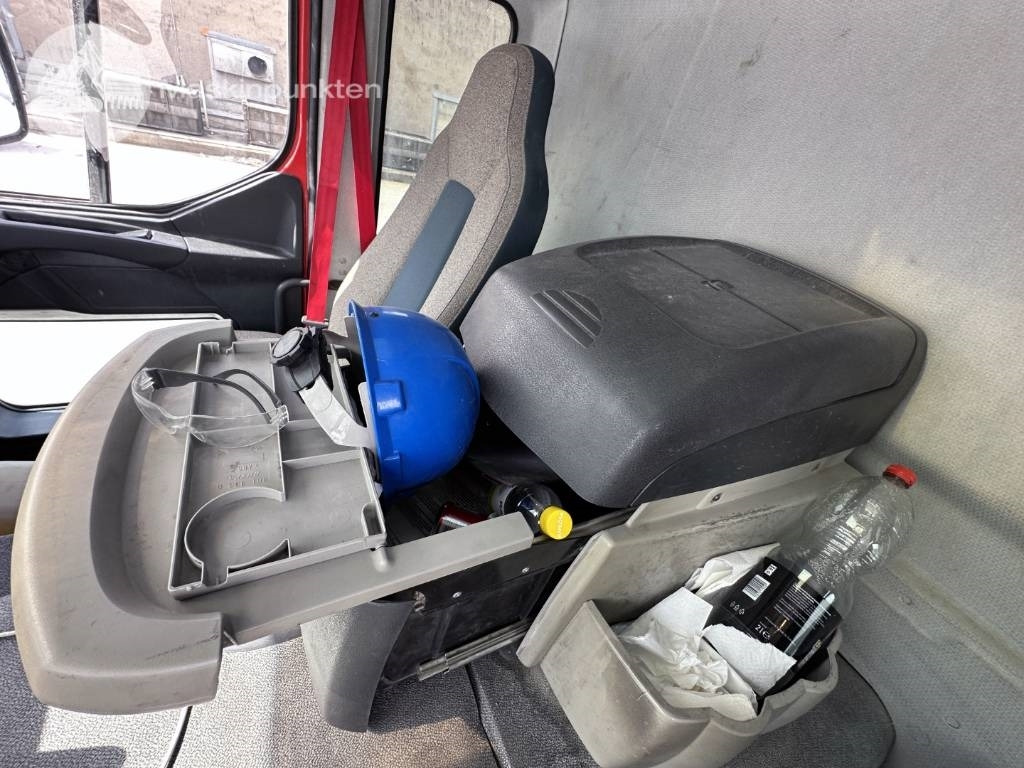콘크리트 믹서 트럭 Volvo FE 320 : 사진 36