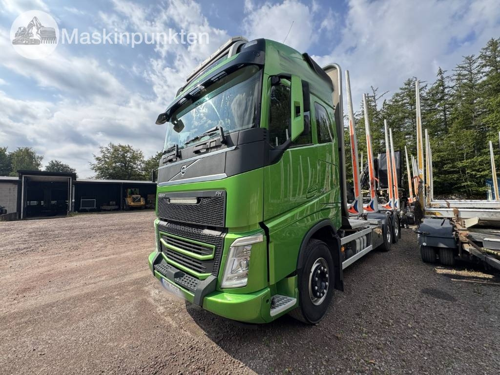 Volvo FH 16 550  - 목재 트럭 : 사진 1 Volvo FH 16 550  - 목재 트럭 : 사진 1