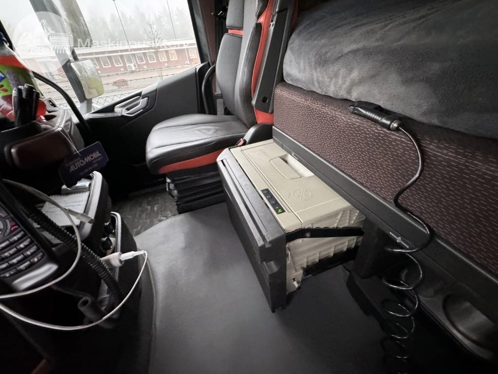 리스 Volvo FH 16 750  Volvo FH 16 750 : 사진 44 리스 Volvo FH 16 750  Volvo FH 16 750 : 사진 44