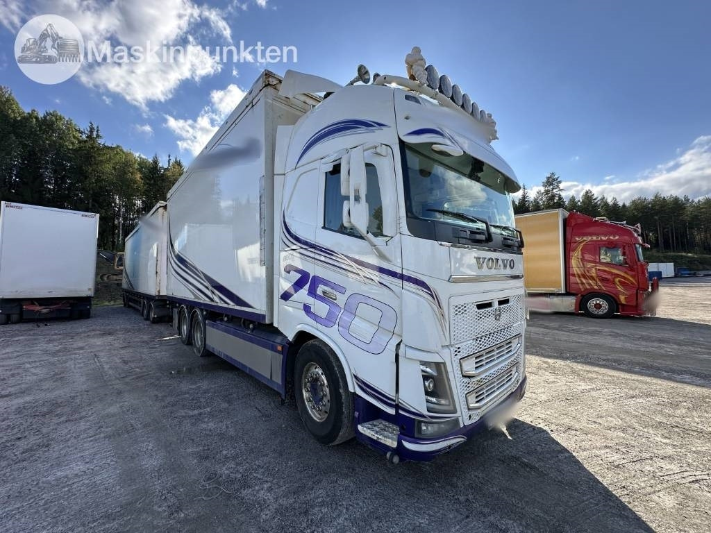 Volvo FH 16 750  - 박스 트럭 : 사진 4 Volvo FH 16 750  - 박스 트럭 : 사진 4