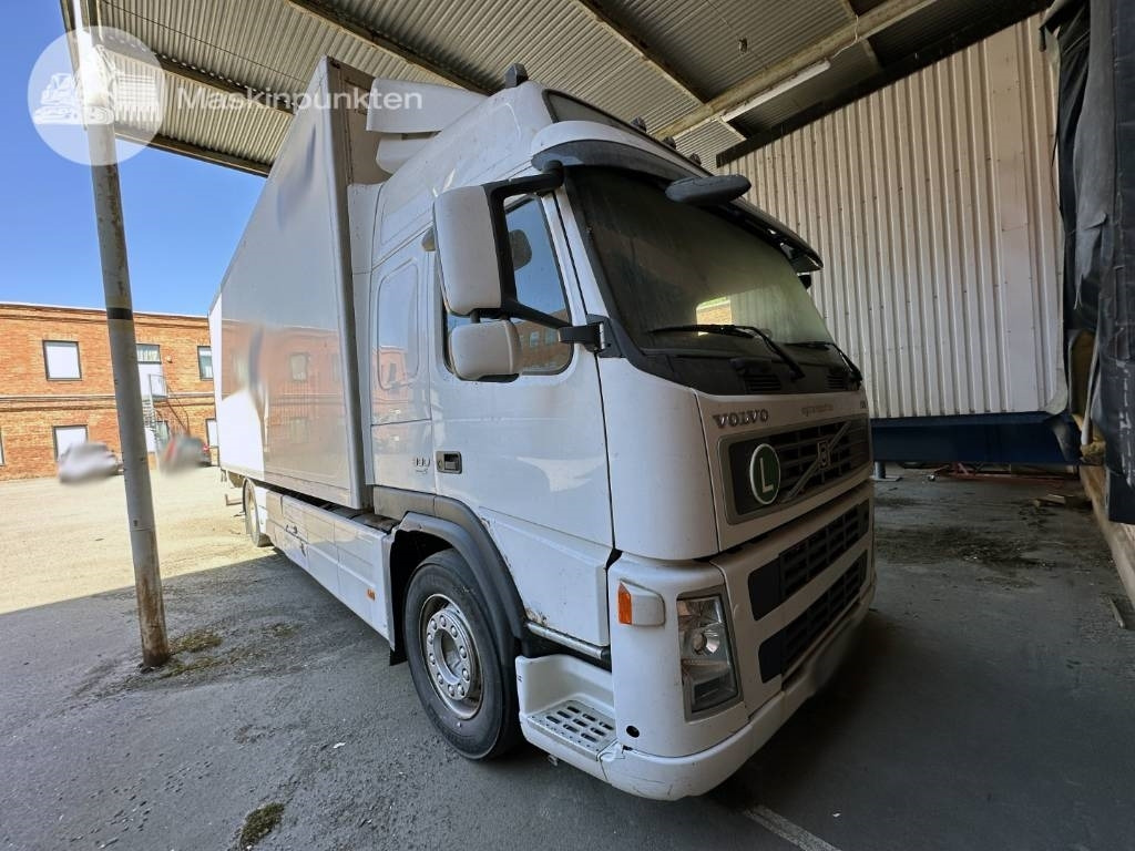 Volvo FM 300  - 박스 트럭 : 사진 2 Volvo FM 300  - 박스 트럭 : 사진 2