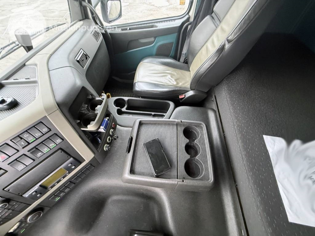 냉동탑차 Volvo FM 370 : 사진 24