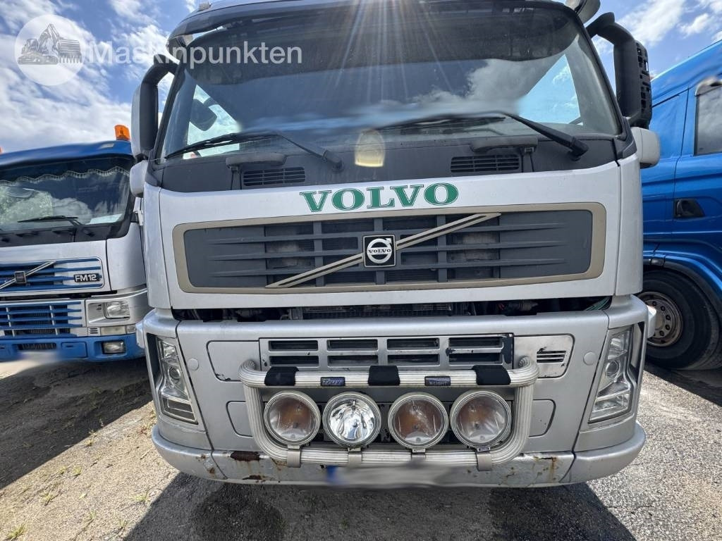 Volvo FM 440 CAMELEONT + BERFLAK + BETONGBLANDARE - 컨테이너 운반 장치/ 스와프 보디 트럭 : 사진 4 Volvo FM 440 CAMELEONT + BERFLAK + BETONGBLANDARE - 컨테이너 운반 장치/ 스와프 보디 트럭 : 사진 4