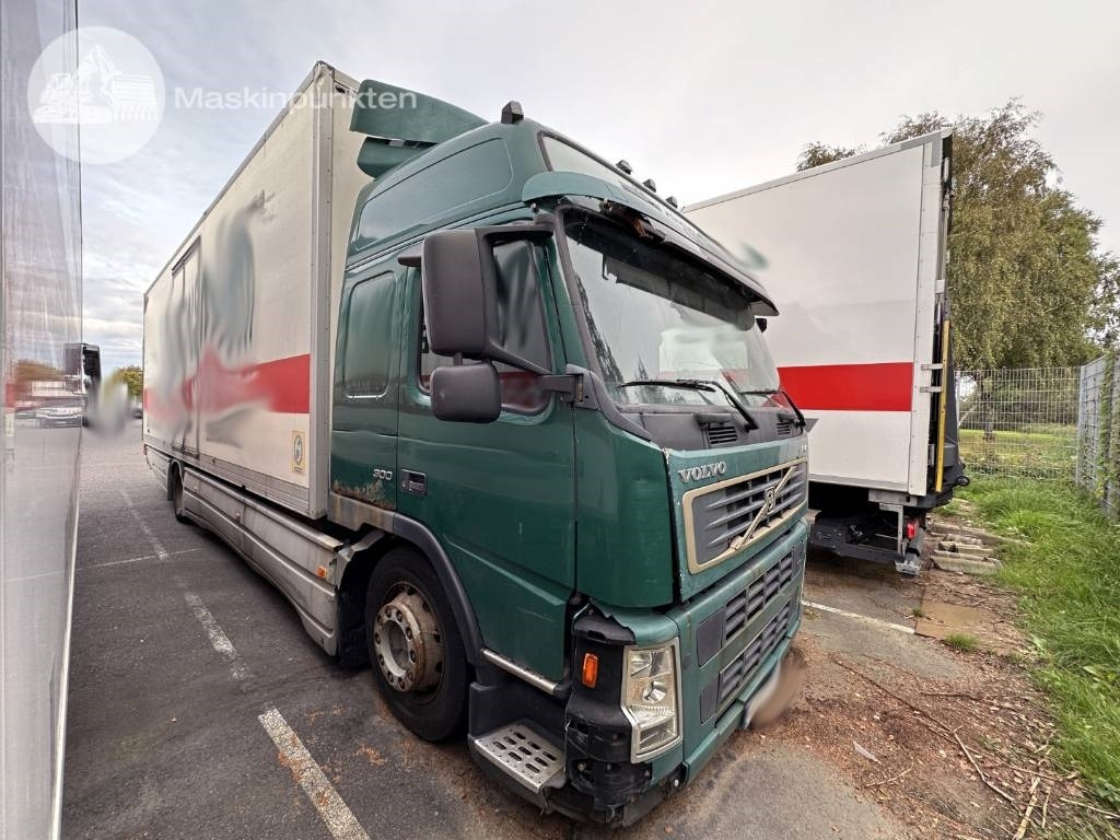 Volvo FM 9 300 - 박스 트럭 : 사진 2 Volvo FM 9 300 - 박스 트럭 : 사진 2