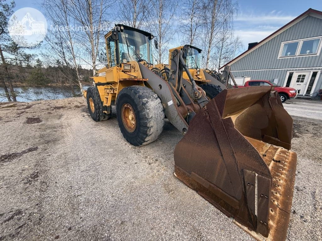 Volvo L 120 C - 휠 로더 : 사진 2 Volvo L 120 C - 휠 로더 : 사진 2